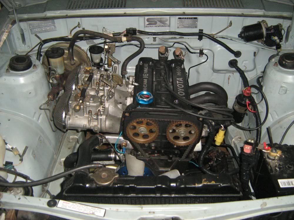 Trev's 45mm Webers 4ag AE71 Sedan